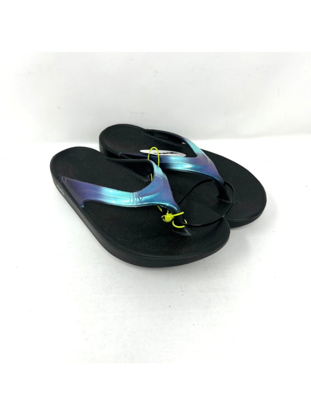 OOFOS OOlala Luxe Women's Blue Teal Iridescent Recovery Sandals Size 6